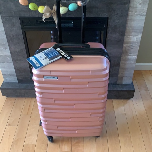 NWT Samsonite ziplite hardside spinning luggage - Picture 8 of 10